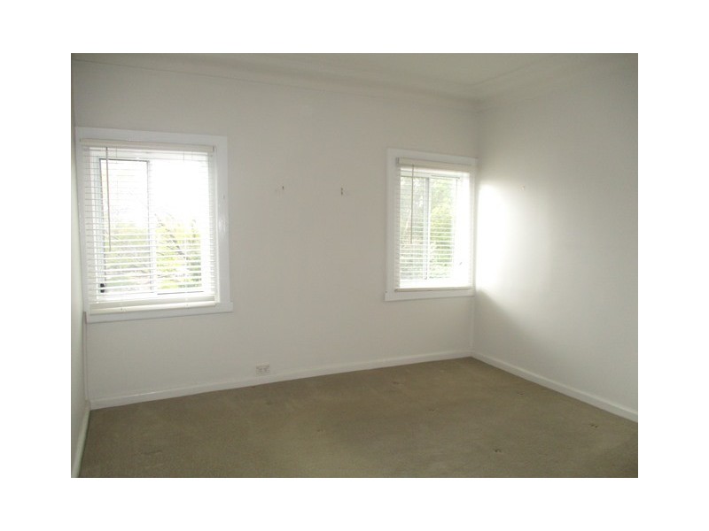 28 Henry Avenue, Sylvania NSW 2224