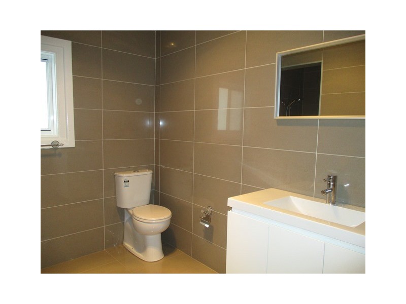 28 Henry Avenue, Sylvania NSW 2224