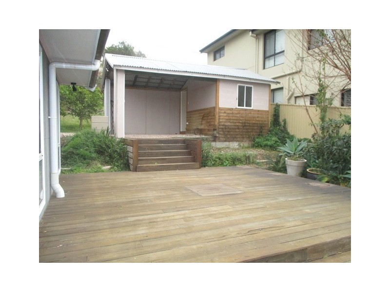 28 Henry Avenue, Sylvania NSW 2224