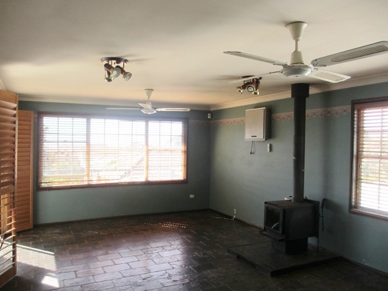 Upstairs 30 Albert Avenue, Sylvania NSW 2224