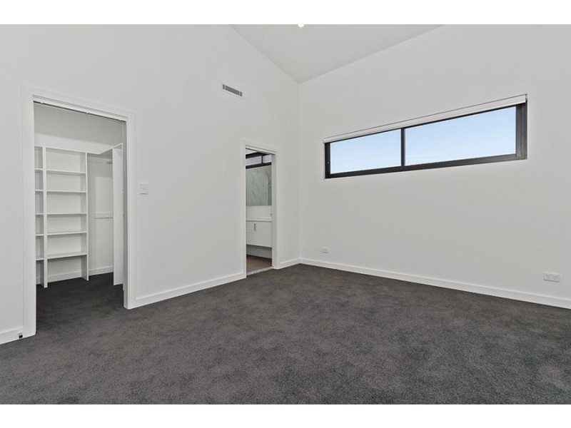 22B Tedman Parade, Sylvania NSW 2224