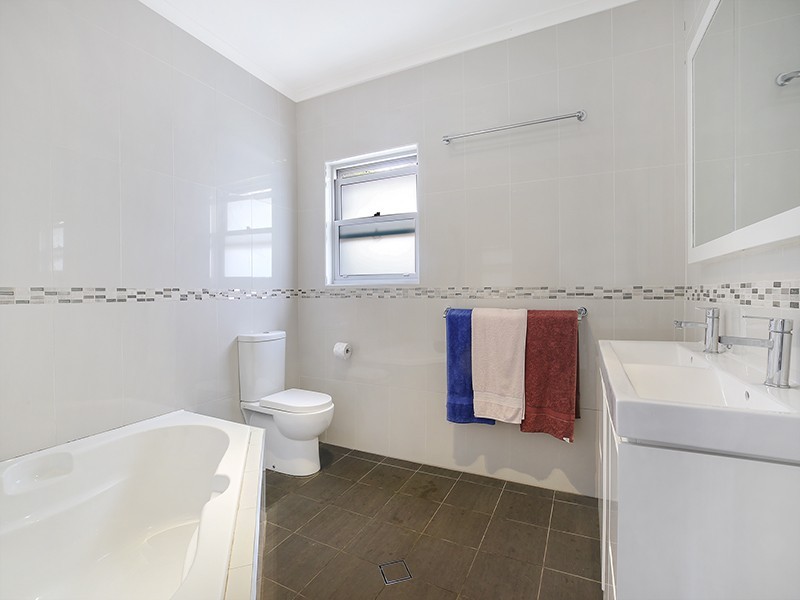182 Princes Highway, Sylvania NSW 2224