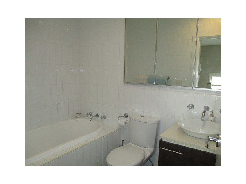 10/10-12 Madeira Street, Sylvania NSW 2224