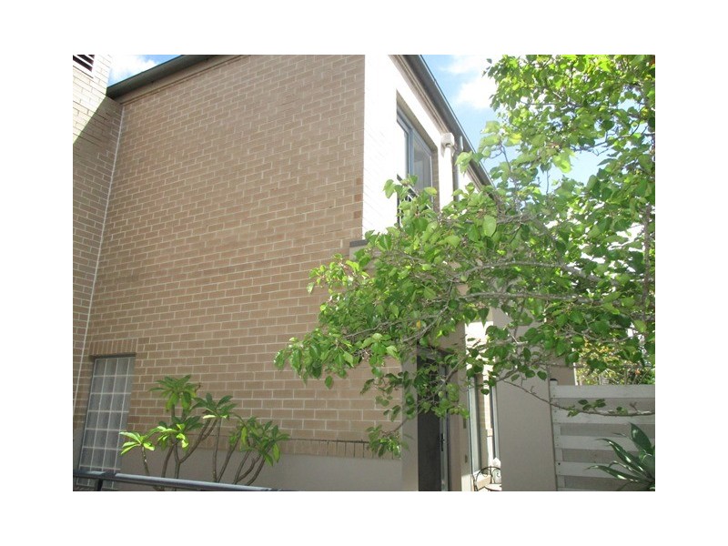 10/10-12 Madeira Street, Sylvania NSW 2224