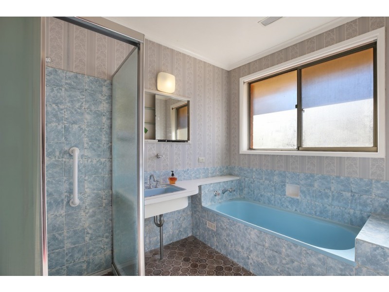 15 Manooka Place, Kareela NSW 2232