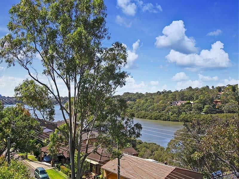 4 Balandra Place, Kareela NSW 2232