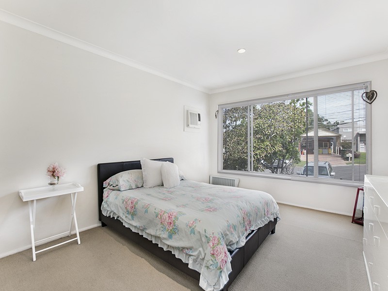 9 Roma Place, Sylvania NSW 2224