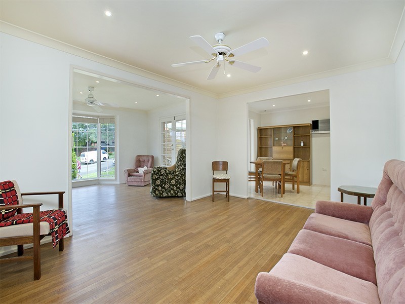 5 Mercedes Place, Kareela NSW 2232