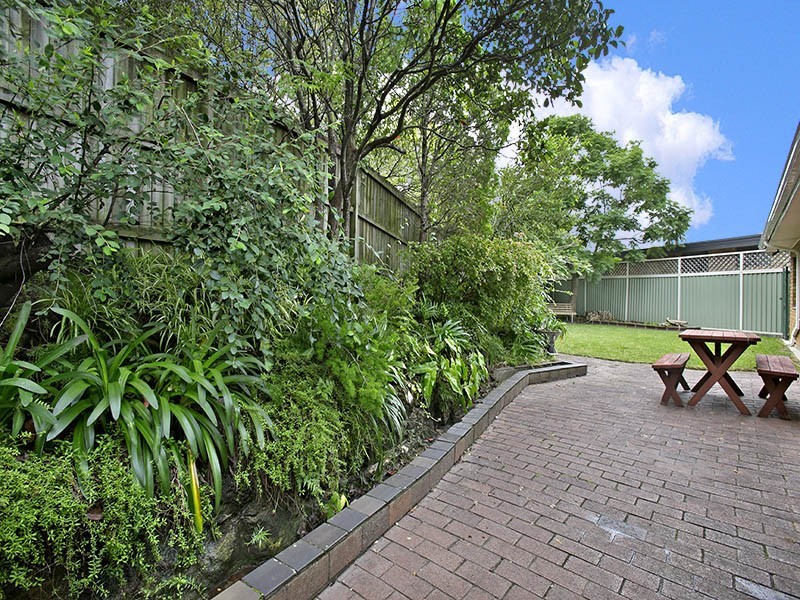 5 Mercedes Place, Kareela NSW 2232