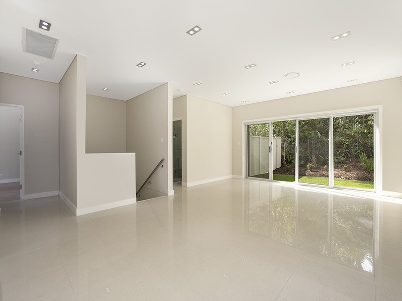 4/57-59 Sunbury Street, Sutherland NSW 2232