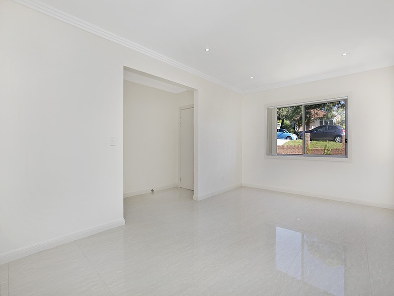 126 Novara Crescent, Jannali NSW 2226