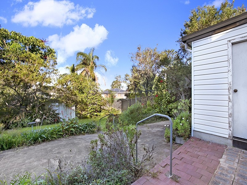 86 Seventh Avenue, Jannali NSW 2226