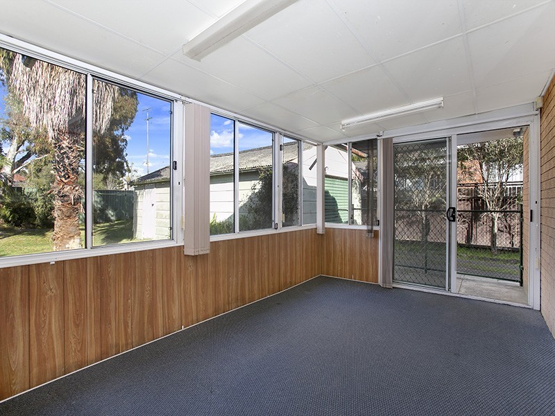 20 Bimbadeen Avenue, Miranda NSW 2228