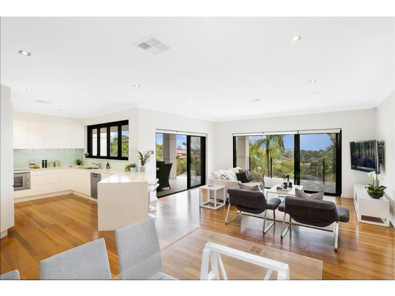 24 Henry Avenue, Sylvania NSW 2224