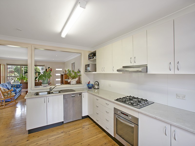 20 Bidurgal Avenue, Kirrawee NSW 2232