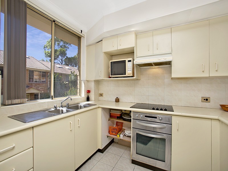 38/465 The Boulevarde, Kirrawee NSW 2232