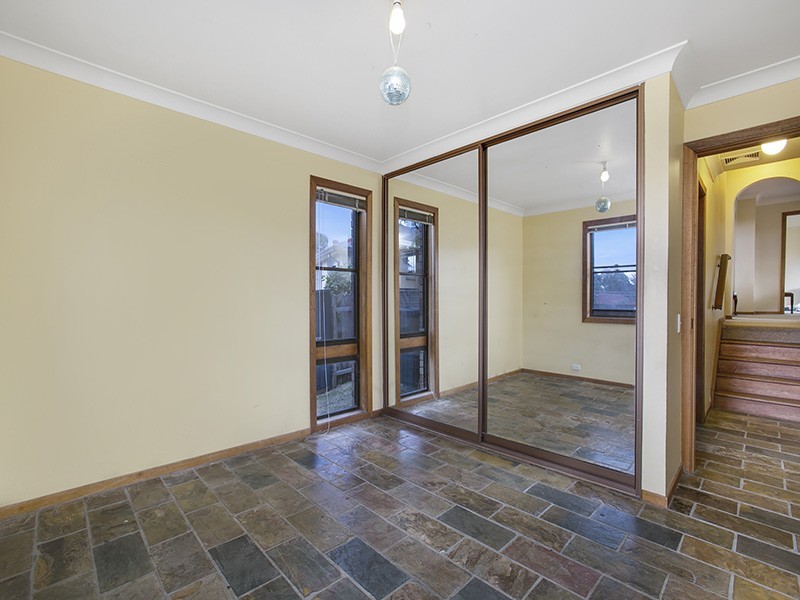 4 Bedford Place, Sylvania NSW 2224