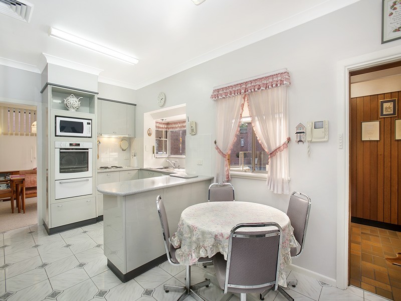 28 Bathurst Street, Gymea NSW 2227