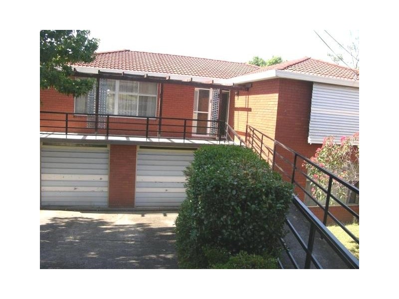 6 Calga Place, Sylvania NSW 2224