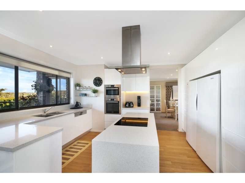 8 Craigholm Street, Sylvania NSW 2224