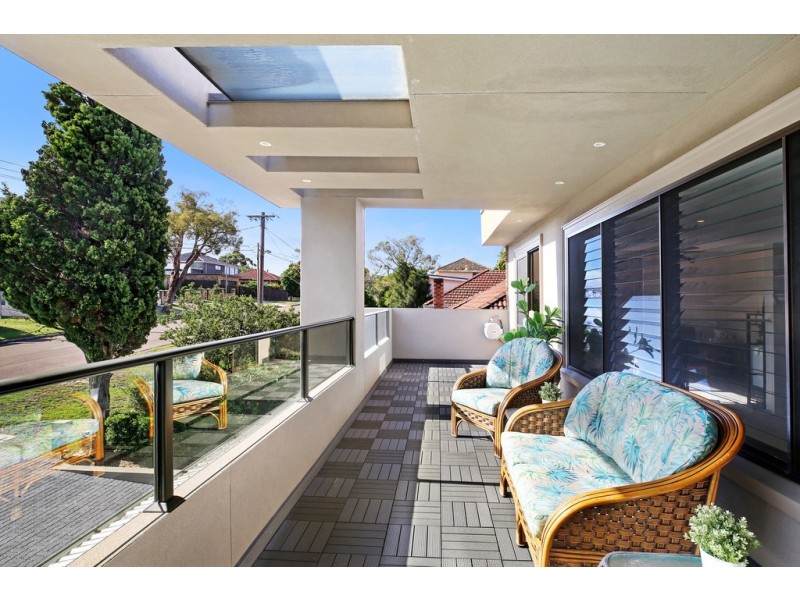 8 Craigholm Street, Sylvania NSW 2224