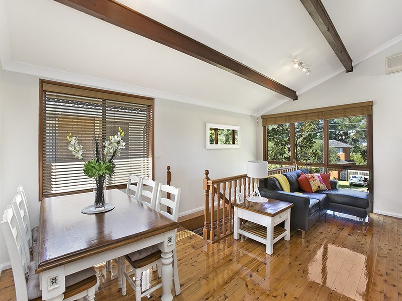 11 Leichhardt Crescent, Sylvania NSW 2224