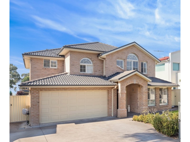 24 Macfarlane Parade, Sylvania NSW 2224