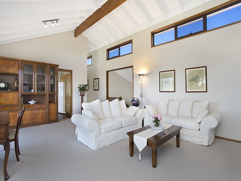 18 Macfarlane Parade, Sylvania NSW 2224