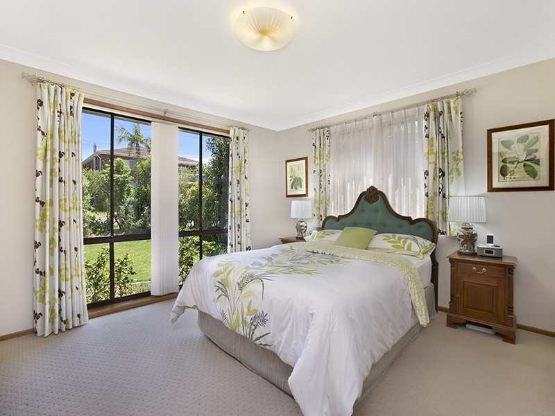 18 Macfarlane Parade, Sylvania NSW 2224