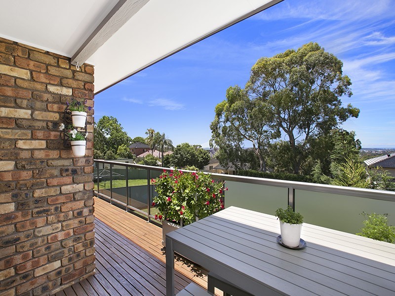 18 Macfarlane Parade, Sylvania NSW 2224