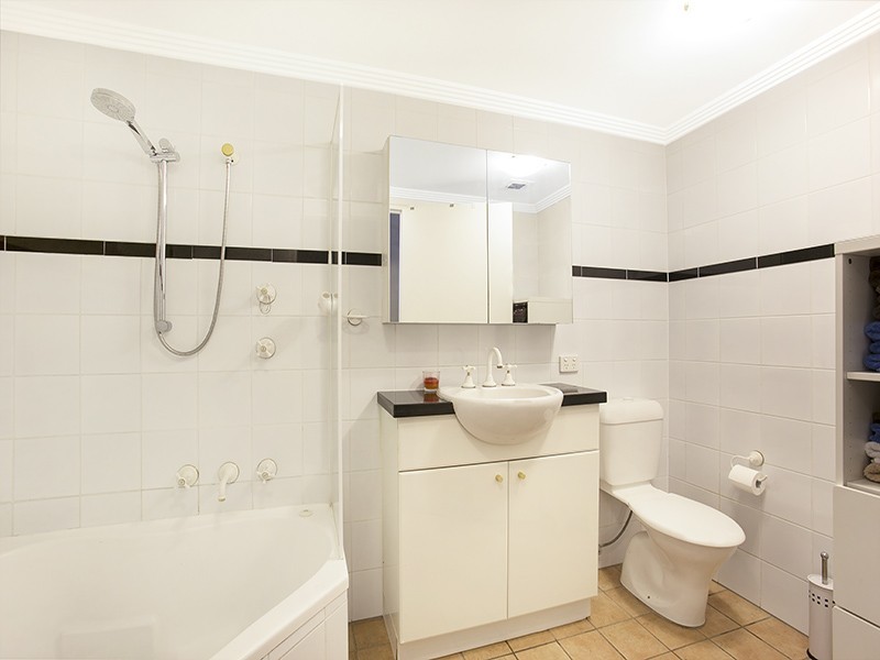 9D/2B Mowbray Street, Sylvania NSW 2224