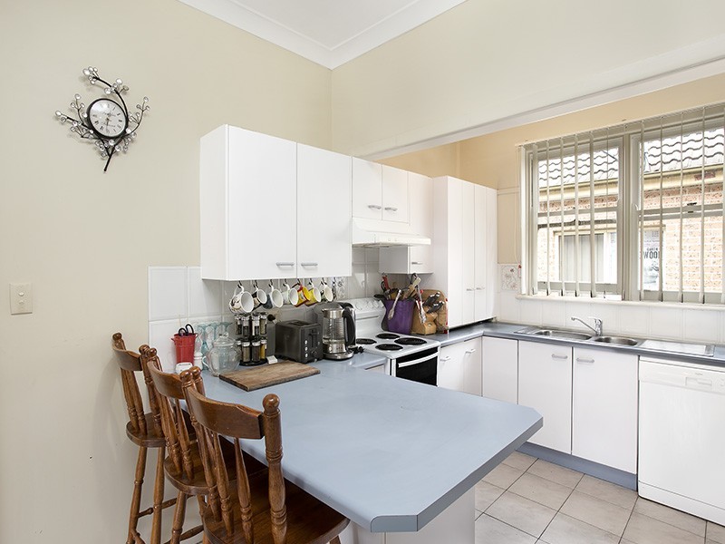 270 President Avenue, Miranda NSW 2228