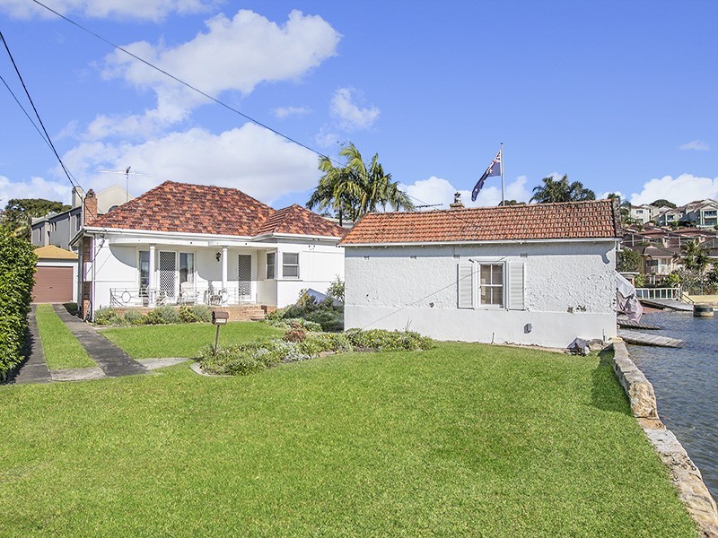 16 Clare Street, Sylvania NSW 2224