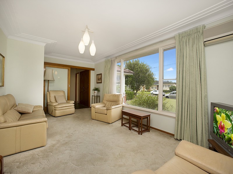 10 Nymboida Crescent, Sylvania Waters NSW 2224