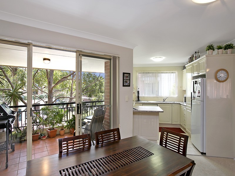 12/17-21 Gray Street, Sutherland NSW 2232