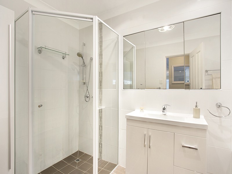 128B Sladden Road, Yarrawarrah NSW 2233