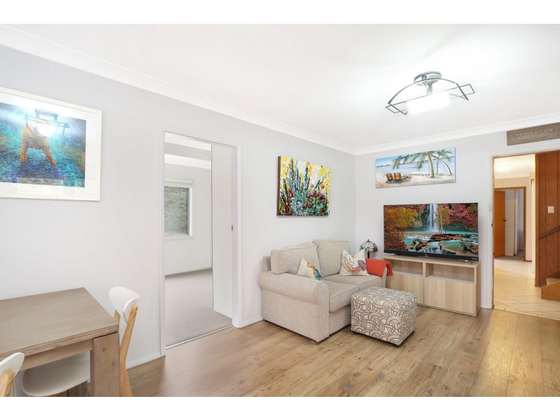 8 Van Buren Circuit, Bonnet Bay NSW 2226