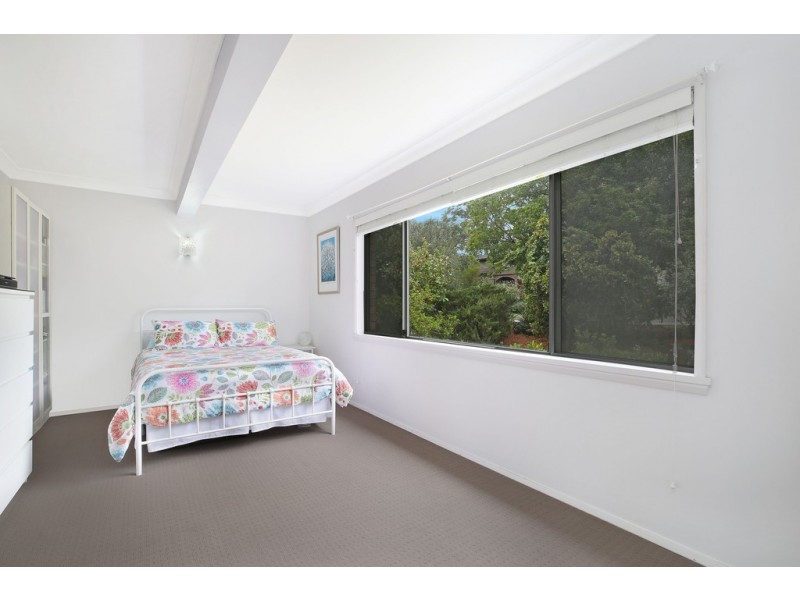 8 Van Buren Circuit, Bonnet Bay NSW 2226