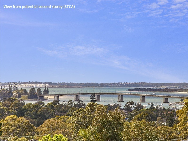 9 Craigholm Street, Sylvania NSW 2224