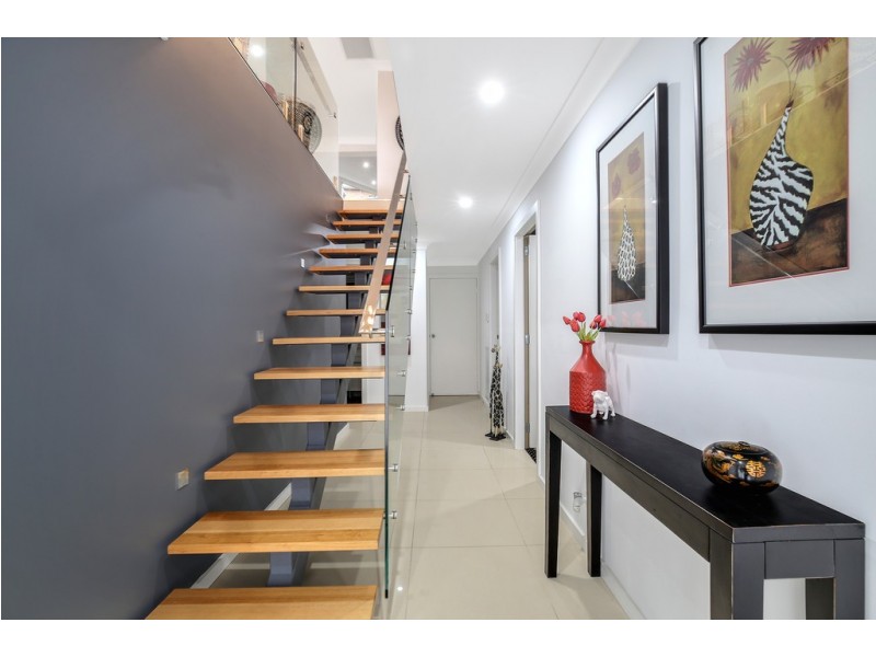 9 Solveig Crescent, Kareela NSW 2232