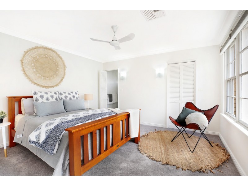 8 Juvenis Avenue, Oyster Bay NSW 2225