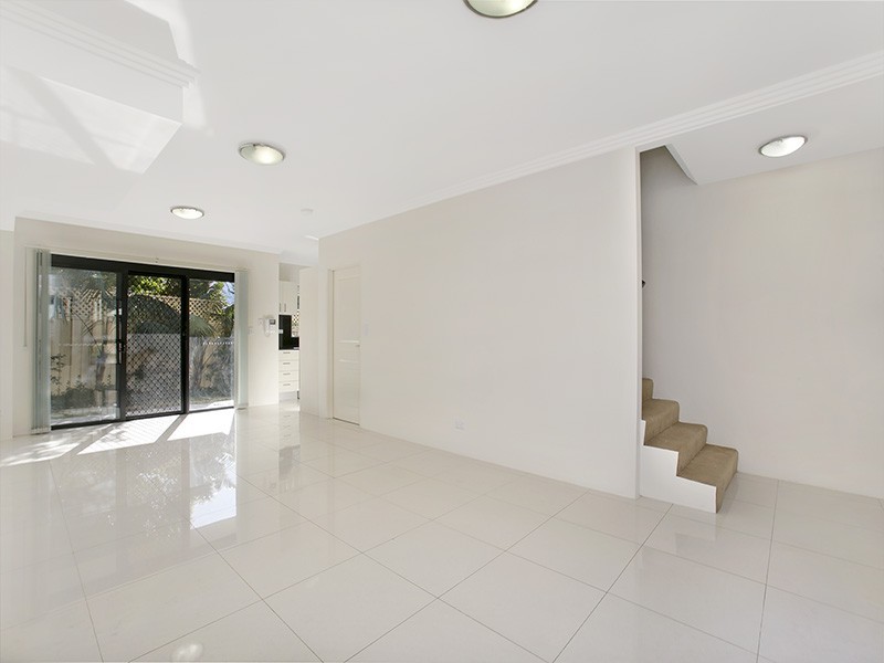 7/13-17 Durbar Avenue, Kirrawee NSW 2232