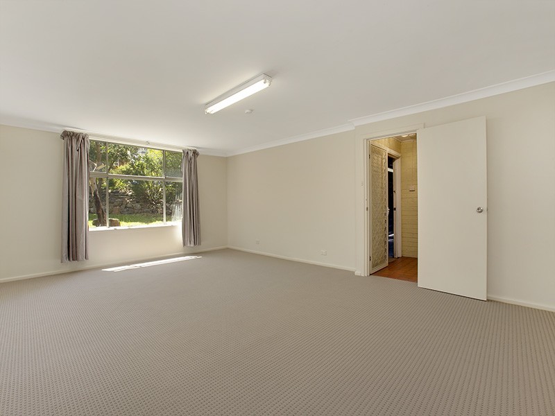 6 Calga Place, Sylvania NSW 2224