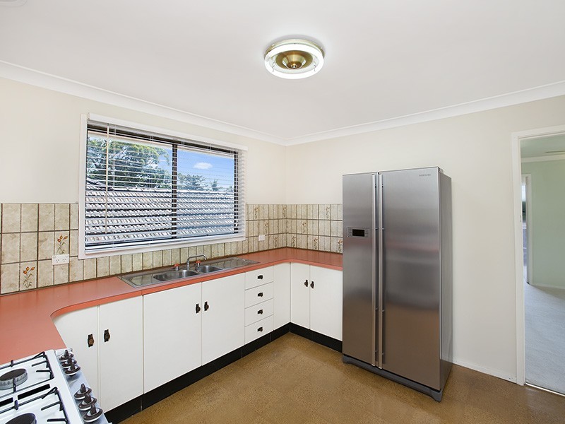 22 Cartledge Avenue, Miranda NSW 2228