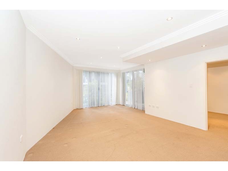 15/55 Auburn Street, Sutherland NSW 2232