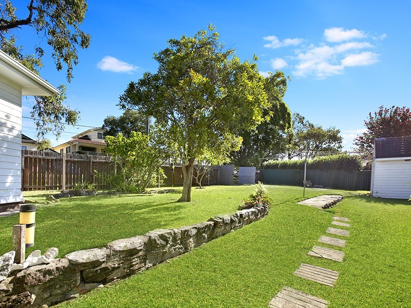 31 Corea Street, Sylvania NSW 2224