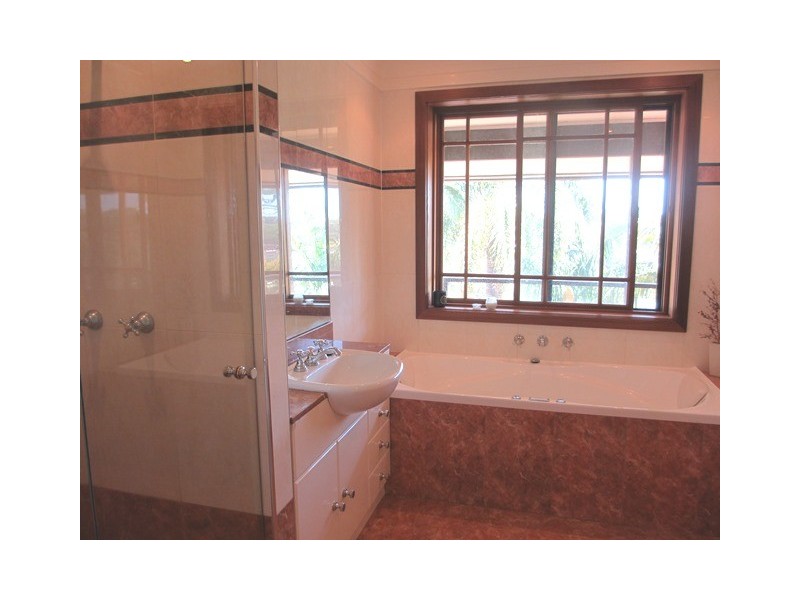 15 Tradewinds Place, Kareela NSW 2232