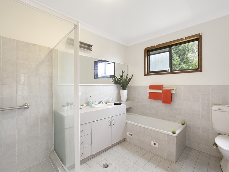 10 Swallow Rock Drive, Grays Point NSW 2232