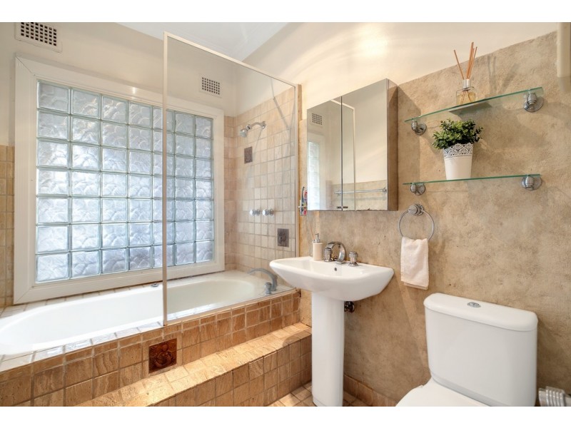 111 Edward Street, Sylvania NSW 2224