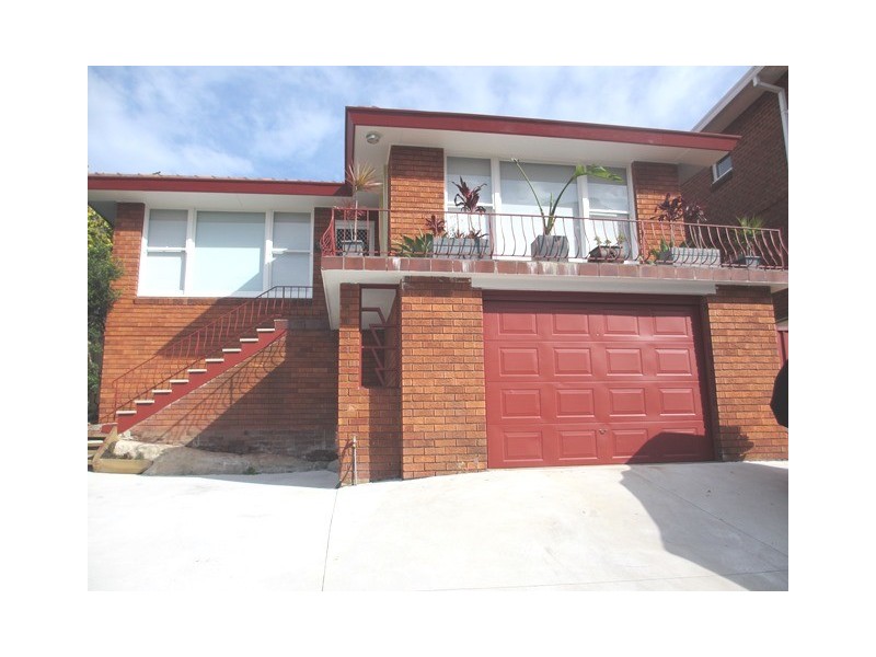 10 Lynwood Street, Blakehurst NSW 2221